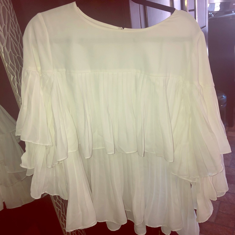 NWOT White ruffle dress shirt.